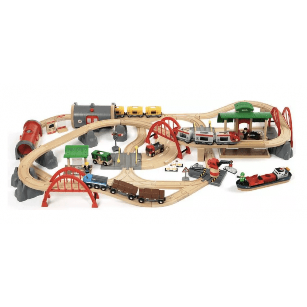 BRIO World Deluxe Railway Set - Beanie Games