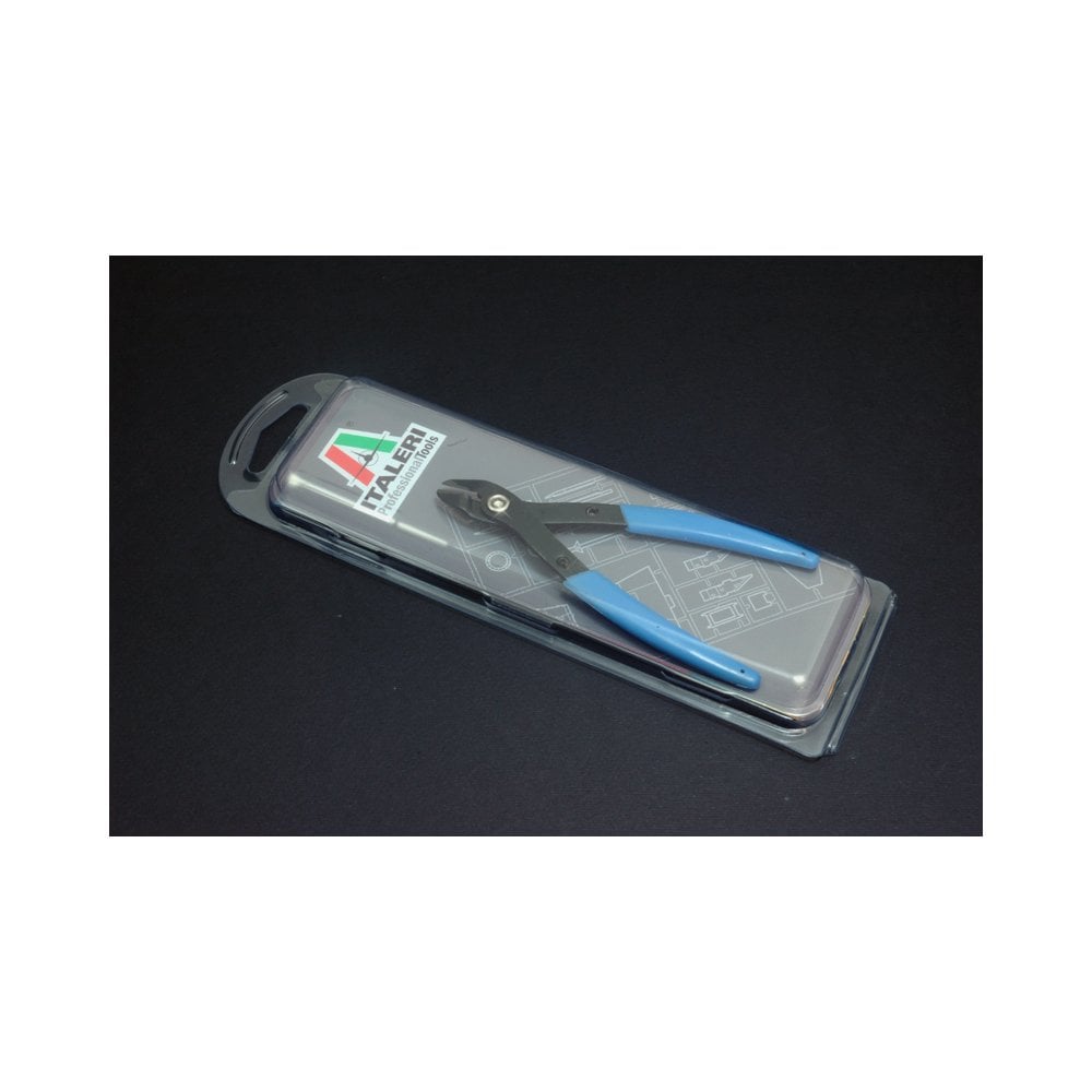 Italeri Sprue Cutters - Beanie Games