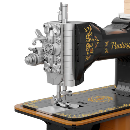 Antique Hand Crank Sewing Machine - 1360 pcs - Beanie Games