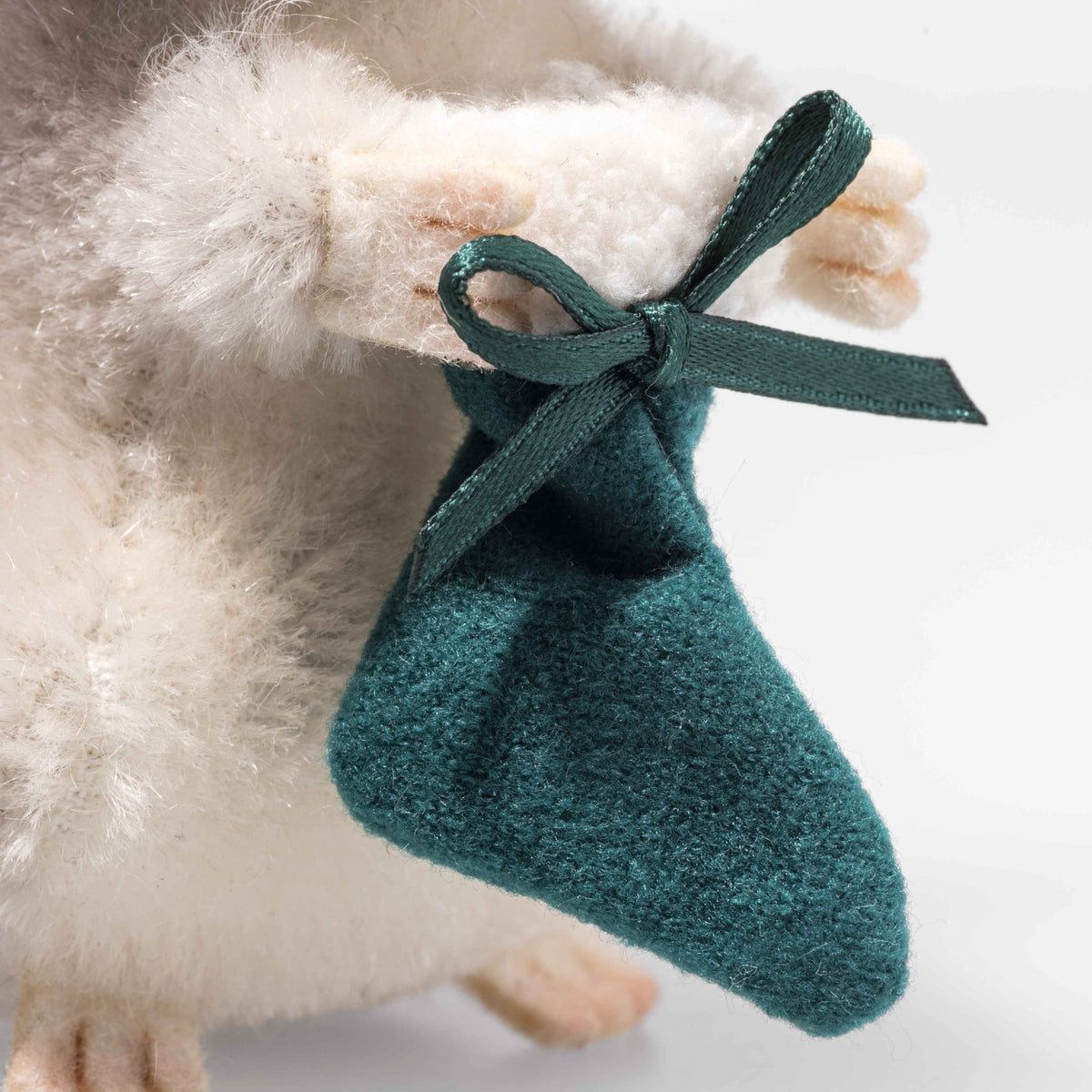 Christmas Mouse Ornament - Beanie Games