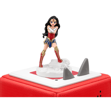 DC - Wonder Woman - Beanie Games