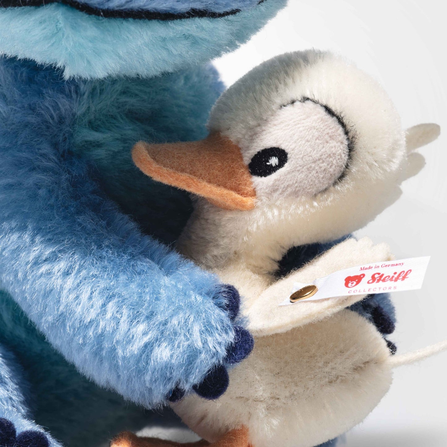 Disney Stitch With Duck - Beanie Games