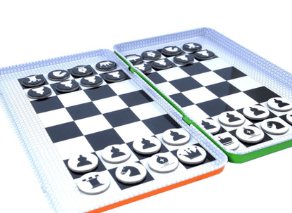 Magnetic Chess (Tin) - Beanie Games