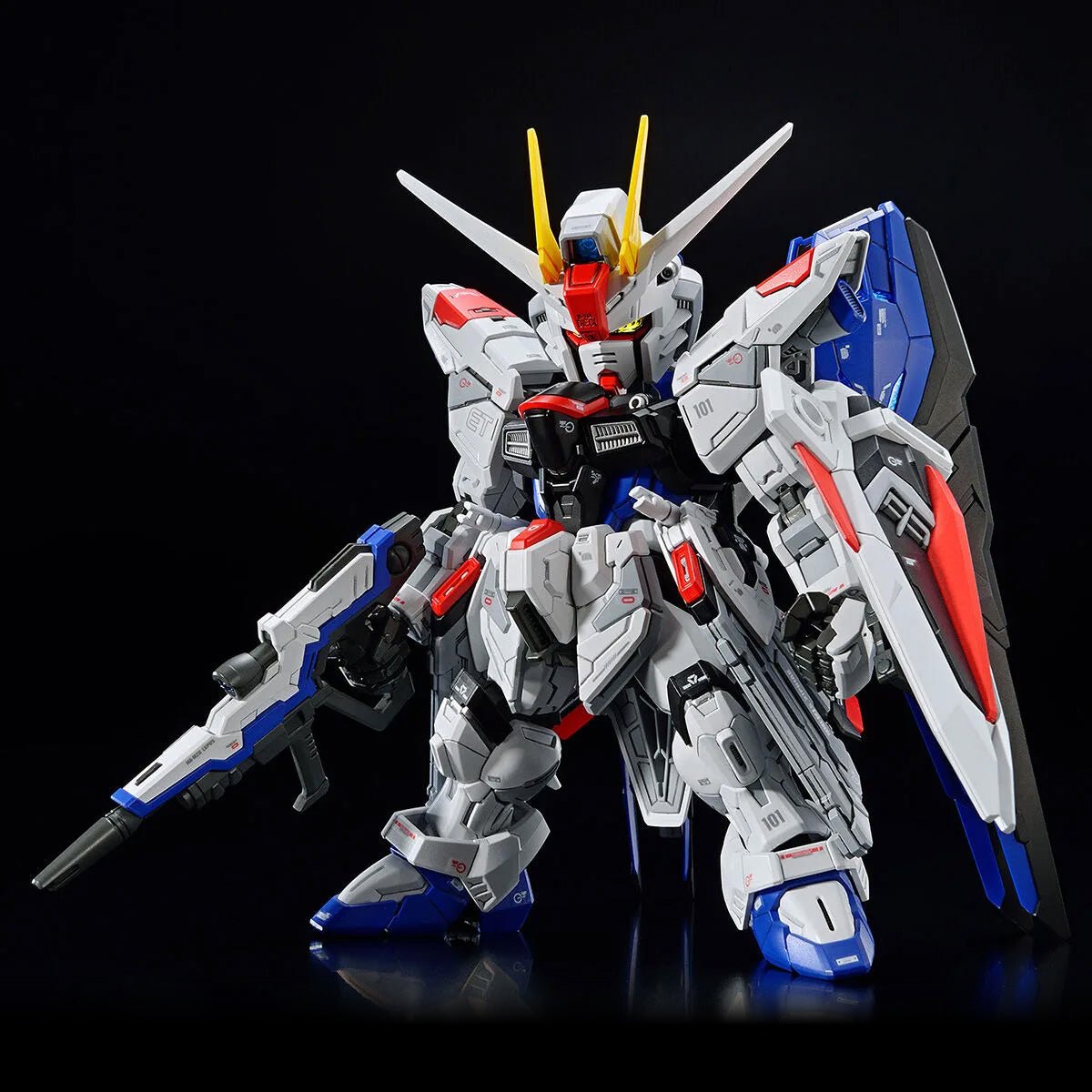 MASTER GRADE SD FREEDOM GUNDAM - Beanie Games