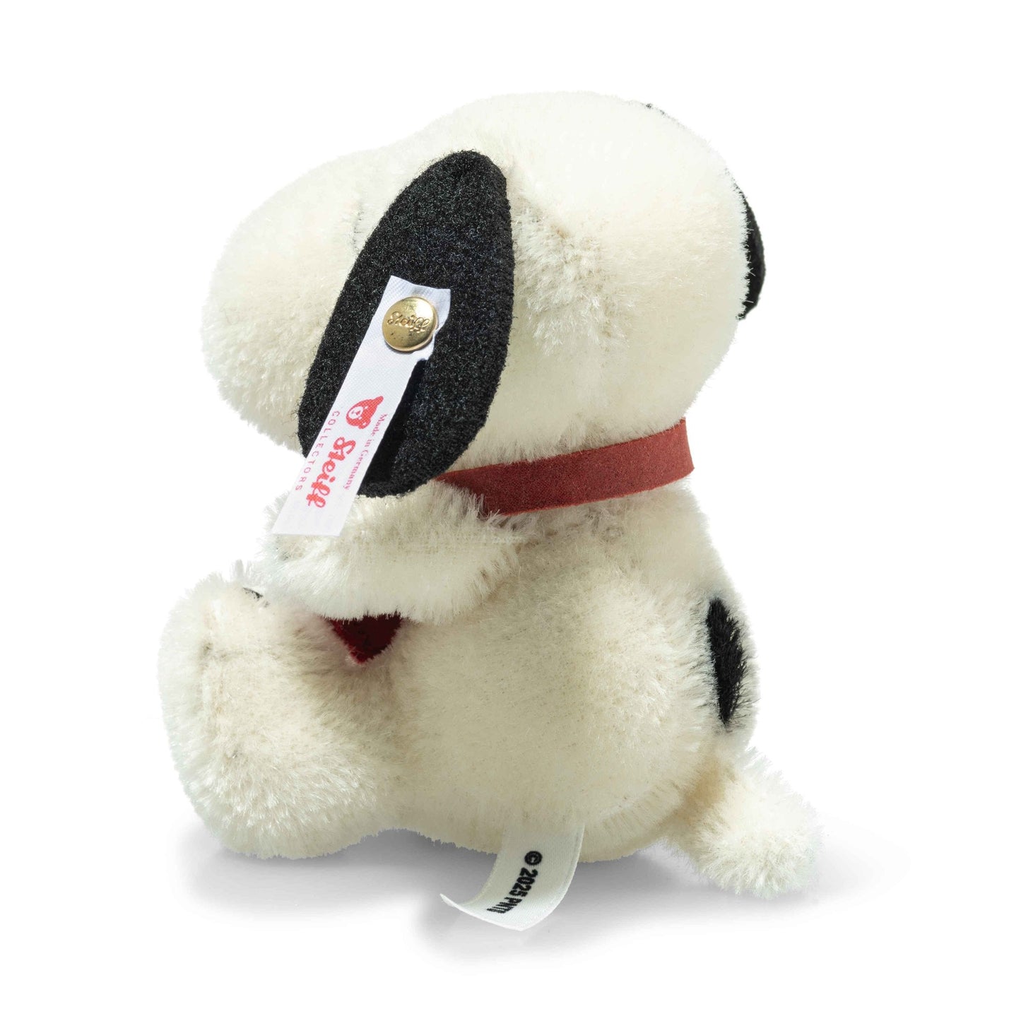 Miniature Snoopy With Heart - Beanie Games