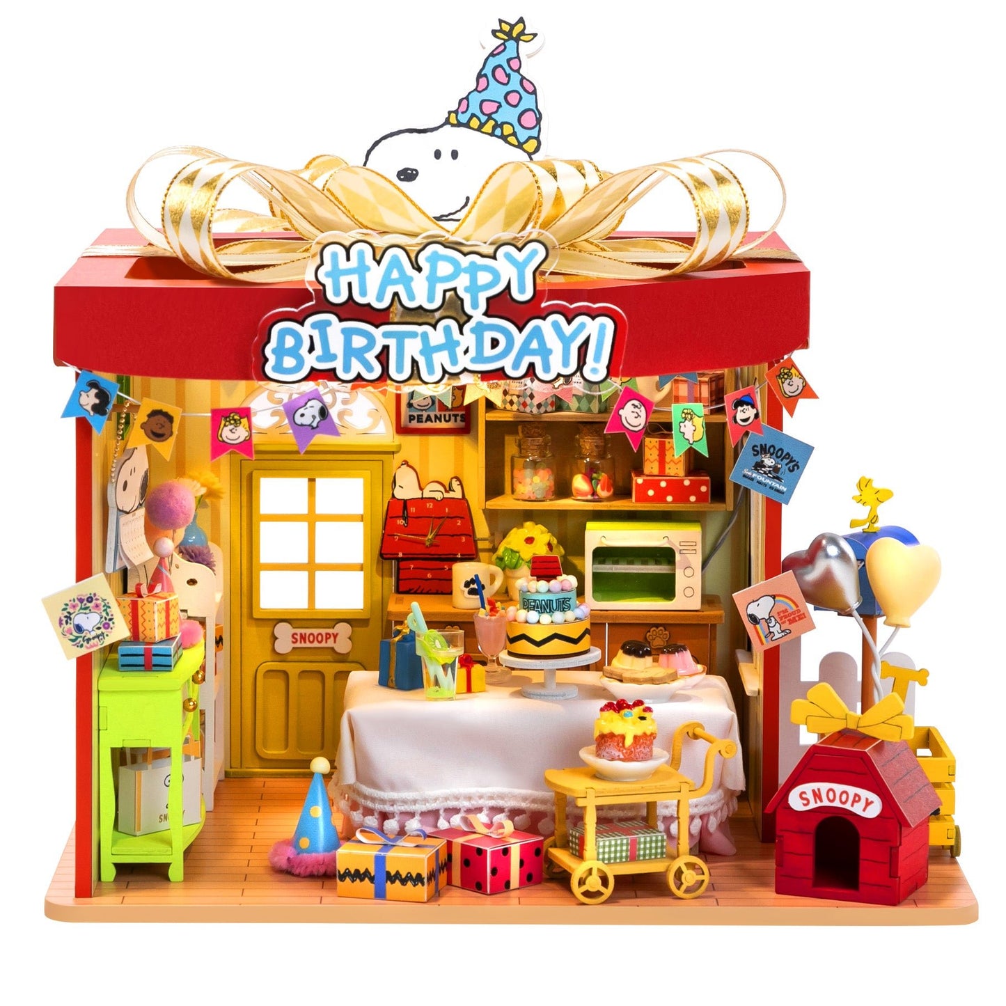 Peanuts™ Snoopy Birthday Party - Beanie Games