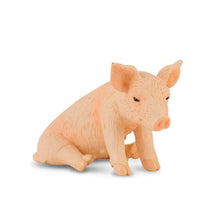 Piglet Sitting - Beanie Games