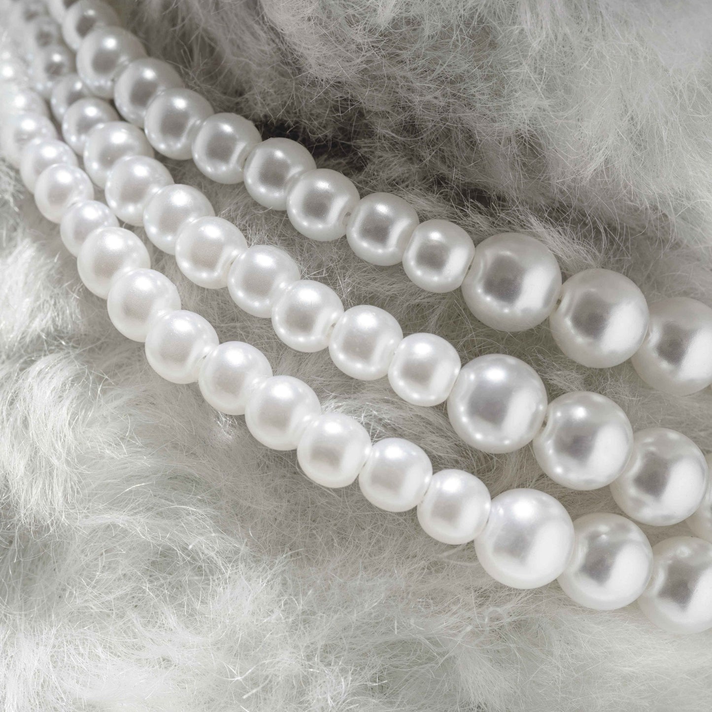 Queen Elizabeth II Dedication To Service - Beanie Games