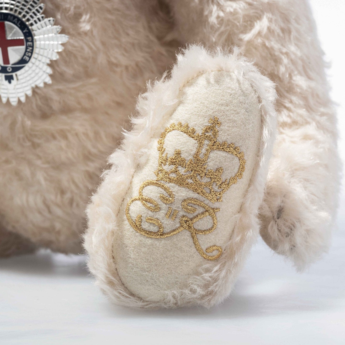 Queen Elizabeth II Memorial Bear - Beanie Games