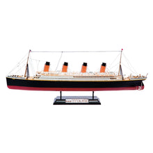 RMS Titanic Gift Set 1:700 - Beanie Games