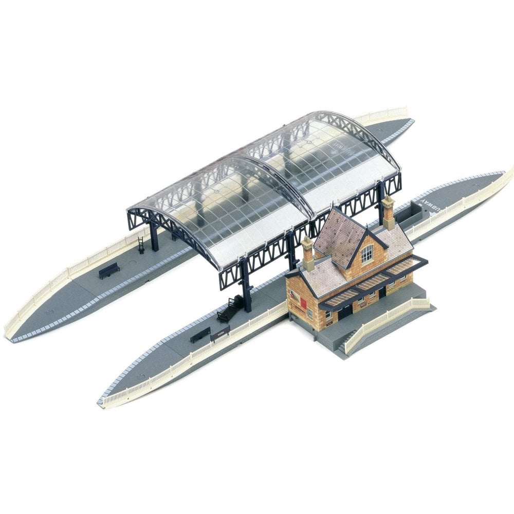 Station Terminus - Beanie Games