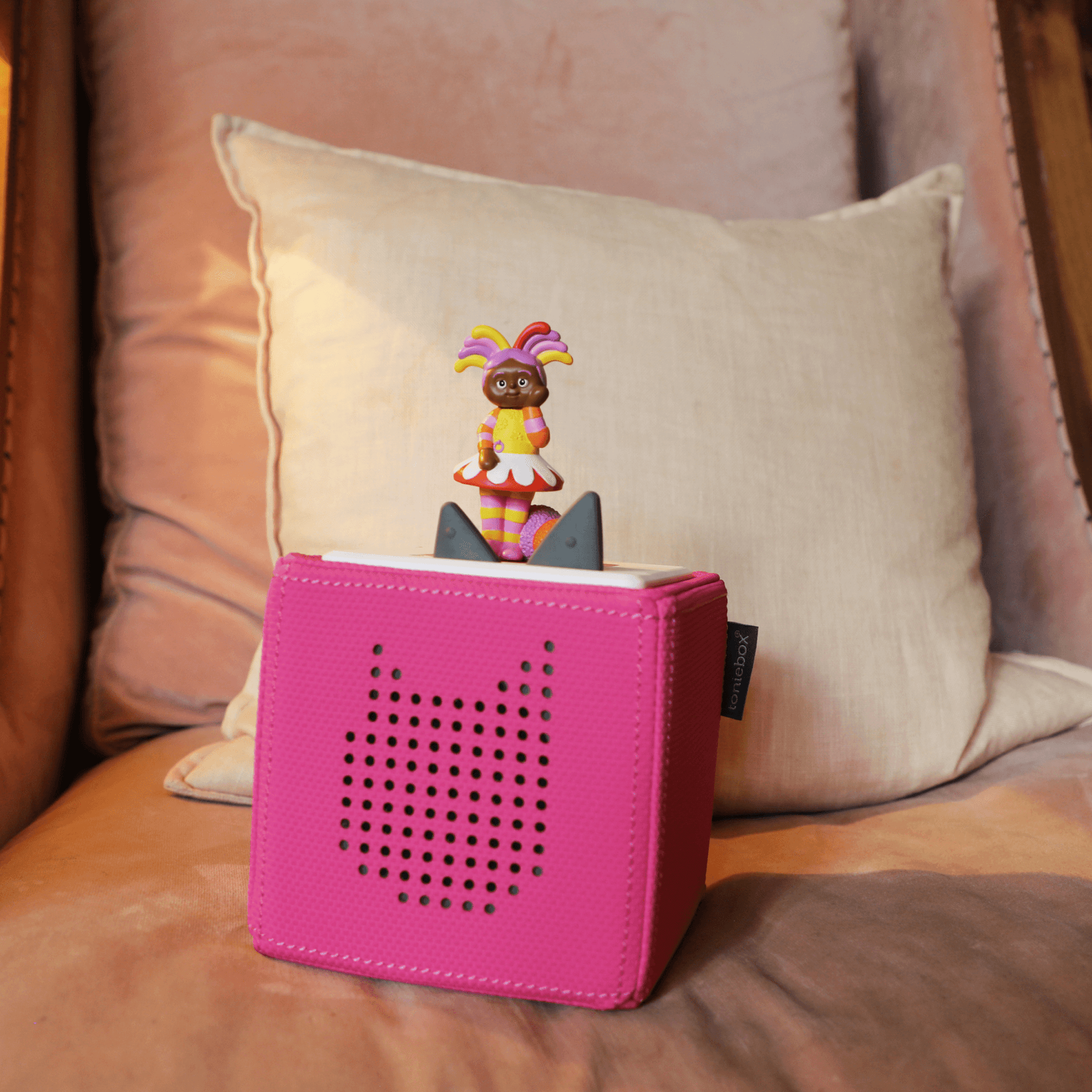 Tonies: In the night garden Bedtime with Upsy Daisy Classic Tonie Audio Character - Beanie Games
