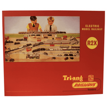Tri - ang Railways Remembered: R2X Analogue Train Set - Beanie Games
